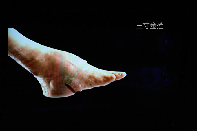 为什么中国古代男人喜欢"三寸金莲"?图片