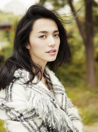 热点排行榜:姚晨新西兰完婚 洋垃圾村 阴沟硬币