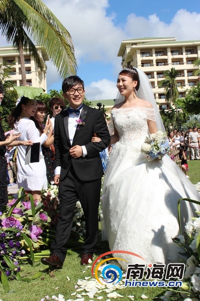 金志文三亚大婚泪流满面 演绎现实版 为爱疯狂