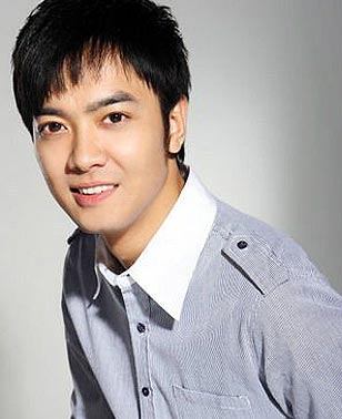 李响黄锐谢珊冯祺 芒果台出走主持人今何在\/图