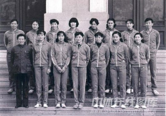 老<em>女排</em> 十二金钗 <em>现状</em>揭秘:郎平当教练 - 轶闻秘