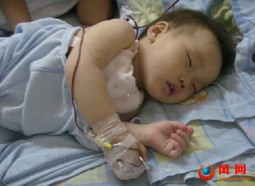 株洲女婴患重病 “最美妈妈”冒死再孕脐血救女