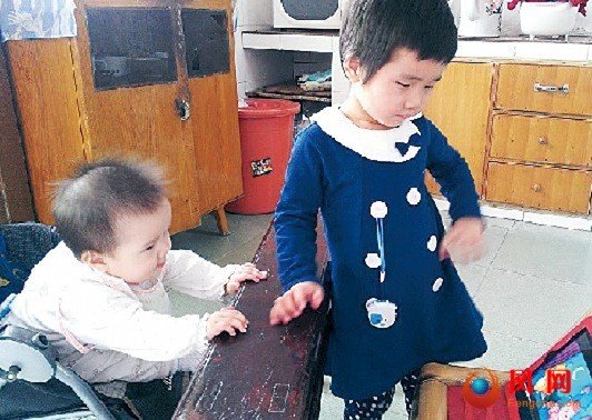 株洲女婴患重病 “最美妈妈”冒死再孕脐血救女