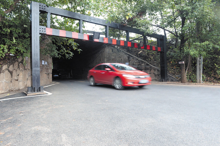 长沙马栏山涵洞告别 水帘洞 横截沟拦住急流 -