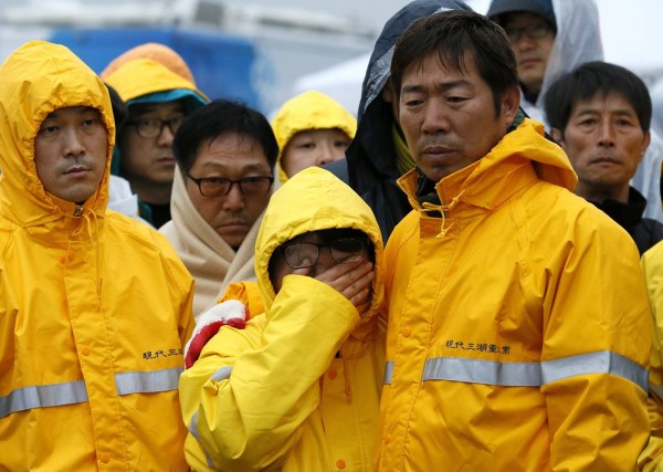 韩国失事客轮生还率与泰坦尼克相似