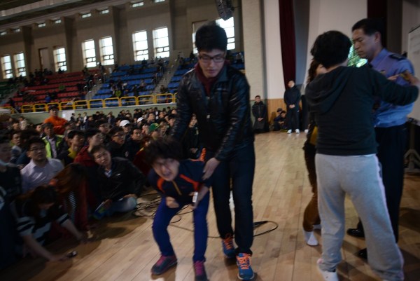 韩国失事客轮生还率与泰坦尼克相似