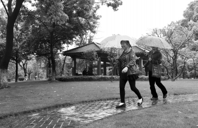 晓园公园亮出新八景市民拍照发微信可获奖