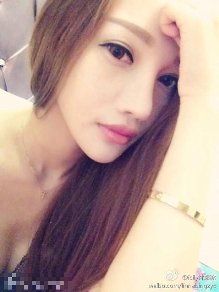 林娜冰自拍