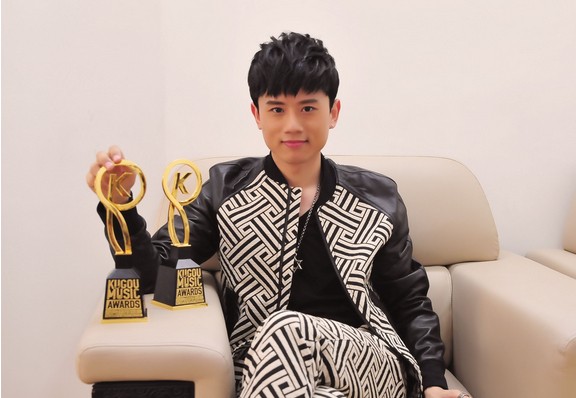 张杰收获最具含金量奖项 巡回演唱会即将启动