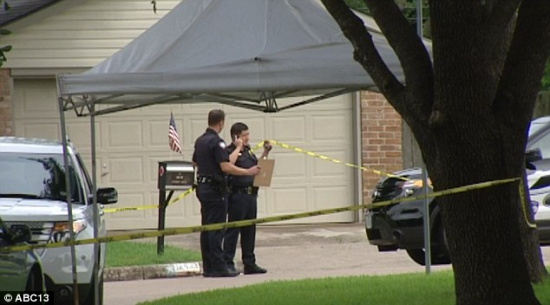 美国德州一母亲回家后悲痛发现三子遭枪杀（图）