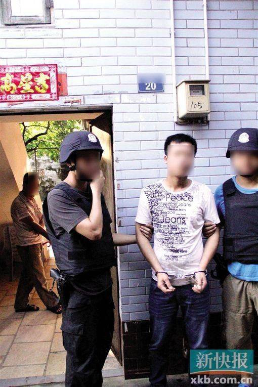 广州村长任黑老大 集团涉枪毒犯案上百宗(图)