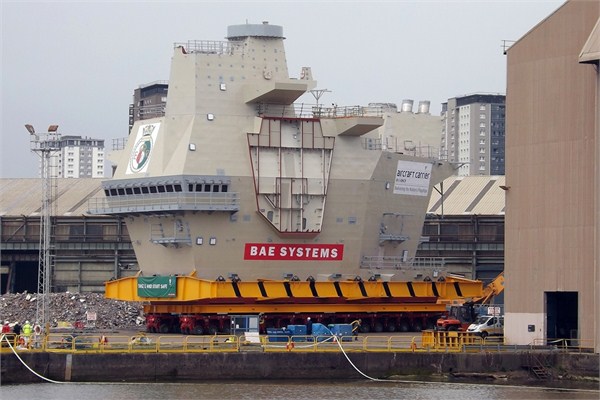 英国朴茨茅斯船厂建造的航海舰桥