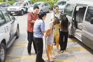 犯罪嫌疑人被抓获(资料图) 