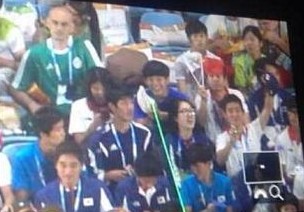 韩国驻华使馆:用激光笔照射他国领导人不该发