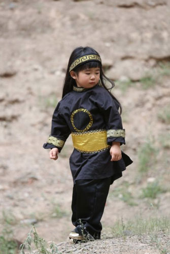 《爸爸去哪儿2》大剧透 爸爸们黄河石林比拼微