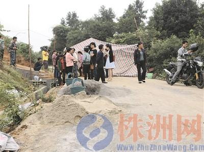 株洲醉酒男因砖头挡路 用锄头砸死邻居泄愤