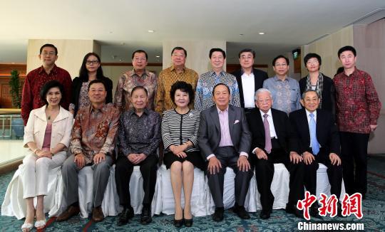 裘援平向印尼2000多万华侨华人发“和谐倡议”