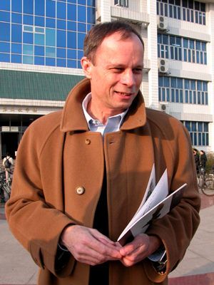 1990年世界经济排名_全球经济衰退还有多远(3)