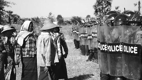 缅甸激进分子冲击中资铜矿 扬言杀死中国人(图)
