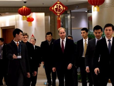 威廉王子访华:恋爱8年娶平民王妃 风头曾盖过奥巴马