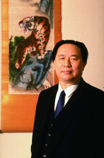 盘点中国11大入狱富豪为何沦落黄光裕曾3夺首