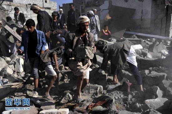 沙特等国战机误炸也门居民区至少25人死亡