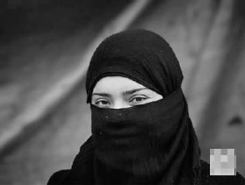 IS性奴交易恶行曝光：1包烟就能换走1名女孩