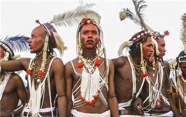 揭秘非洲部落偷妻节