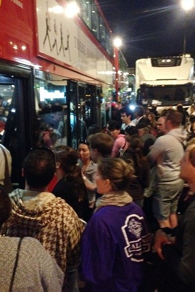 伦敦地铁司机大罢工 百万乘客上班成噩梦