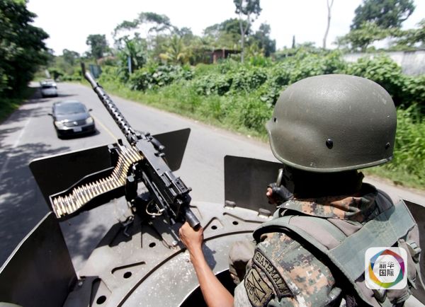 追踪：大毒枭越狱有内鬼相助