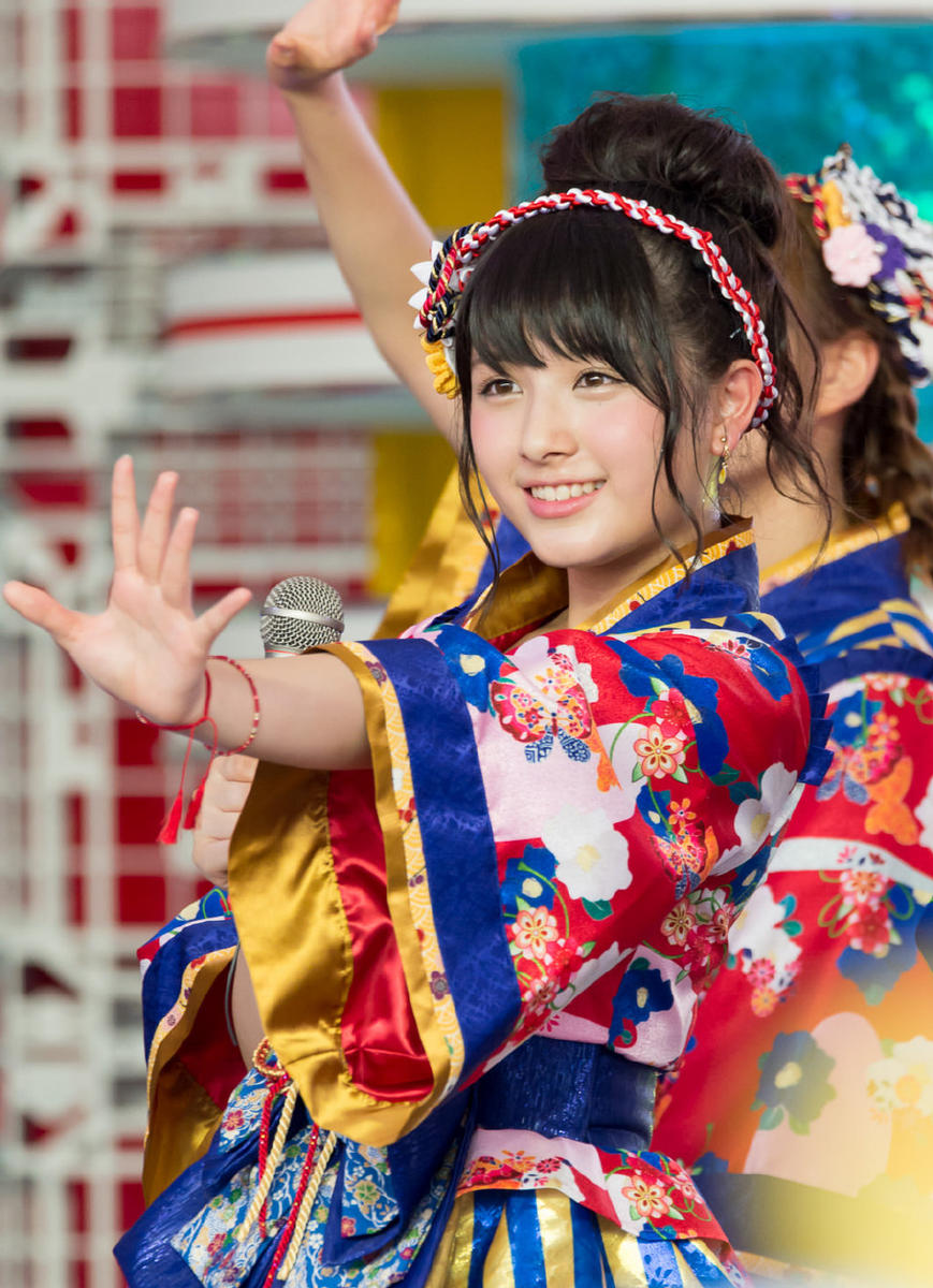 日本评选万年一遇美少女 没胸但很甜