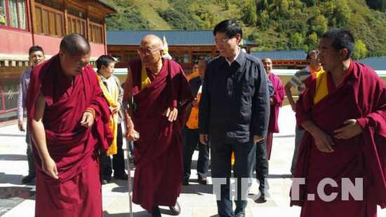 达赖集团前要员从印度回国到四川阿坝定居(图)