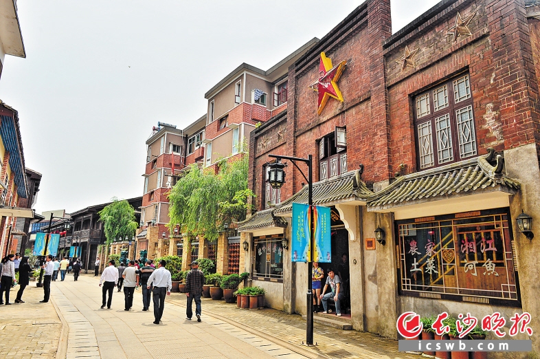 如今的铜官老街已成为一个艺术文化旅游胜地。
