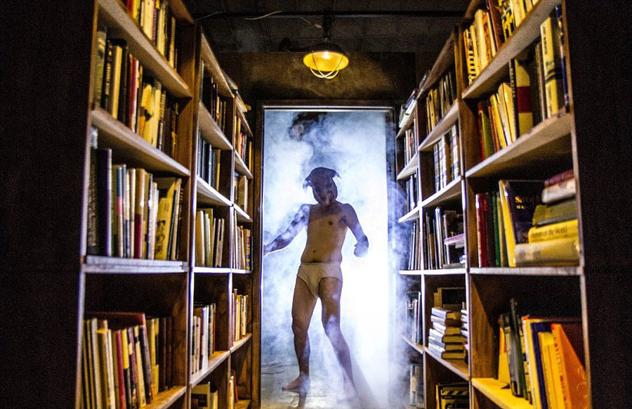 全球最恐怖鬼屋 进入前须签弃权声明