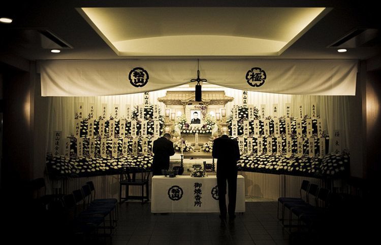 摄影师深入虎穴 拍摄日本黑帮生活