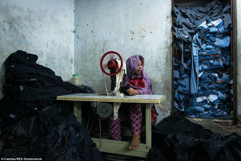 孟加拉国血汗工厂:童工每天2元工资