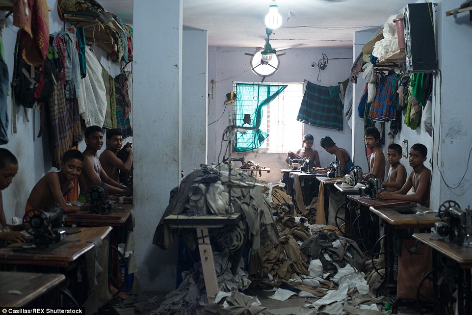 孟加拉国血汗工厂:童工每天2元工资