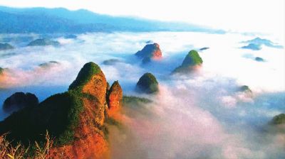 新宁崀山鲸鱼闹海