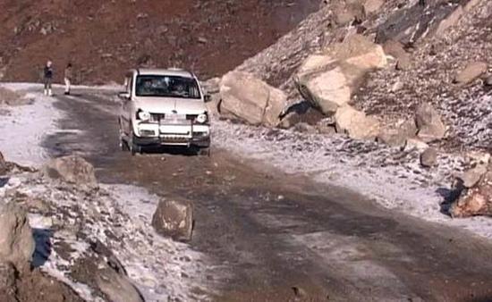 外媒：印军在达旺建大型着陆场 储备物资弹药