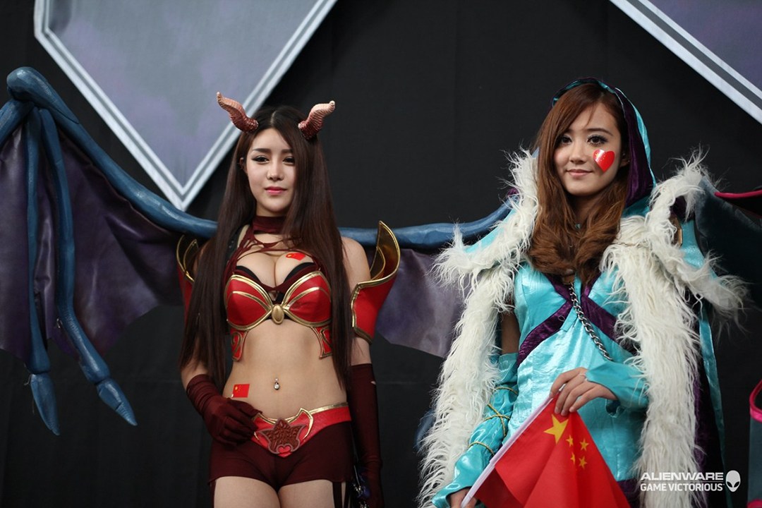 揭秘女子电竞内幕:美艳背后的潜规则