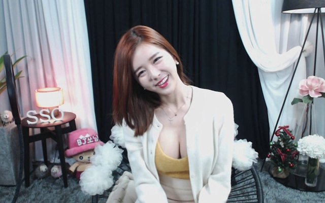 王思聪又有“新欢”了 这次是韩国“直播一姐”