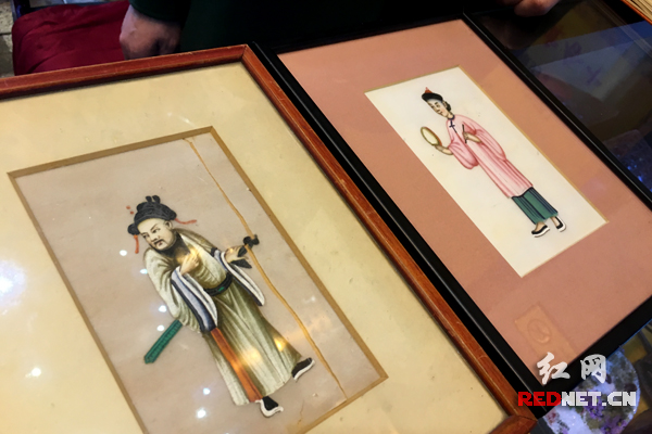 从英国回流的通草画。