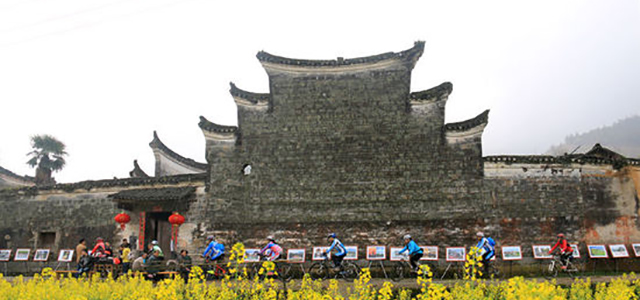 3月6日,记者来到永州富家桥镇涧岩头村,这里群山萦绕,小河蜿蜒;这里山