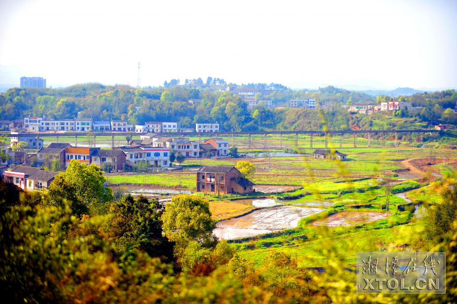 湘潭常住人口_湘潭大学(3)