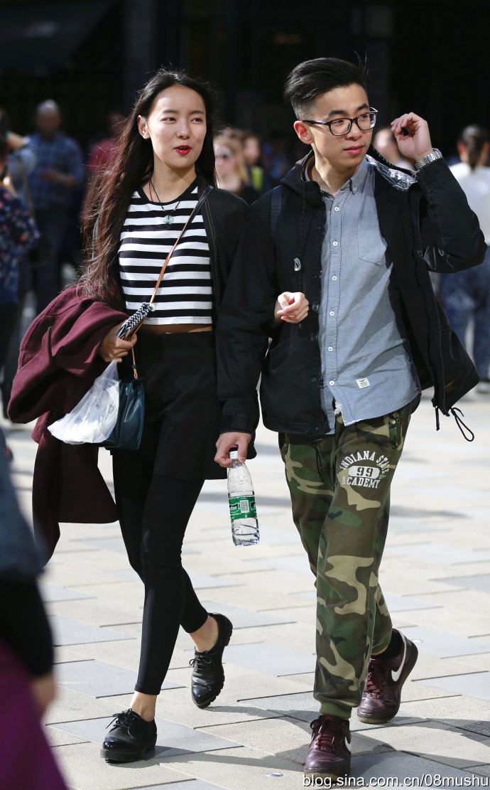 街拍:三里屯个性潮女