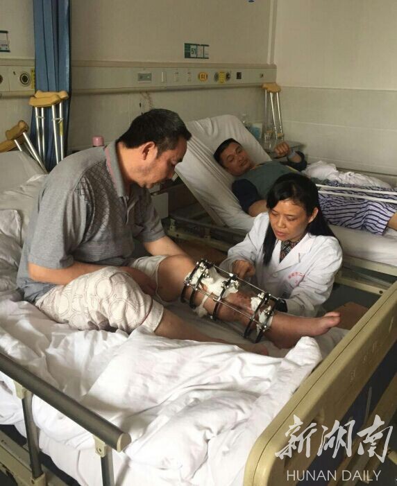 患者要截肢,医师想保腿,医护人员打响"左腿保卫战"