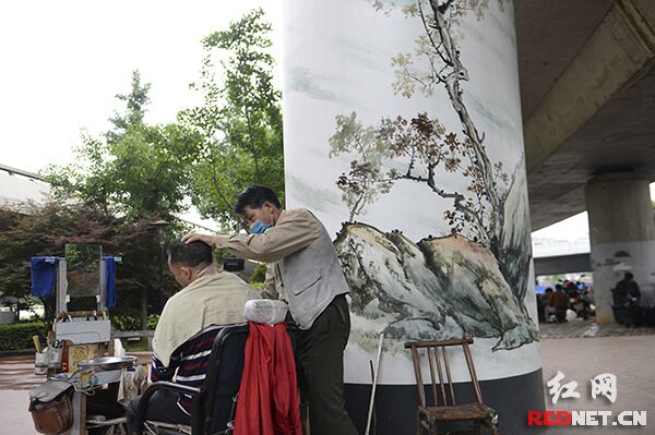 原来的改造基本是“洗脸打粉”，现在画上了彩妆，满是风景。