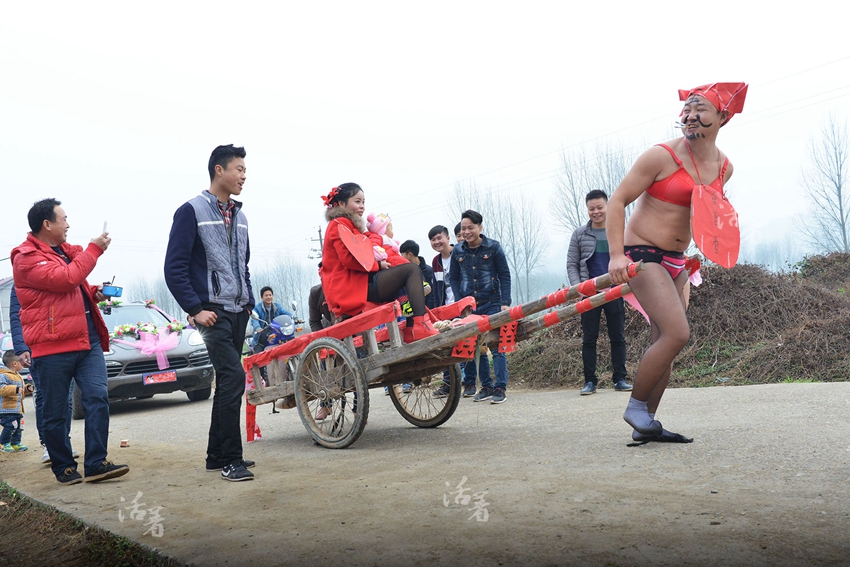 湖南乡村婚礼的面子和里子