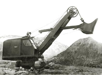 大家好，我是Э-505挖掘机