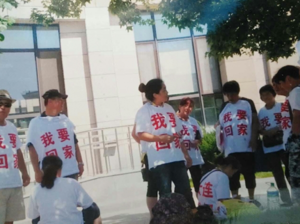 安居工程近六年“拉锯战” 300多动迁户仍漂泊在外无家可归3